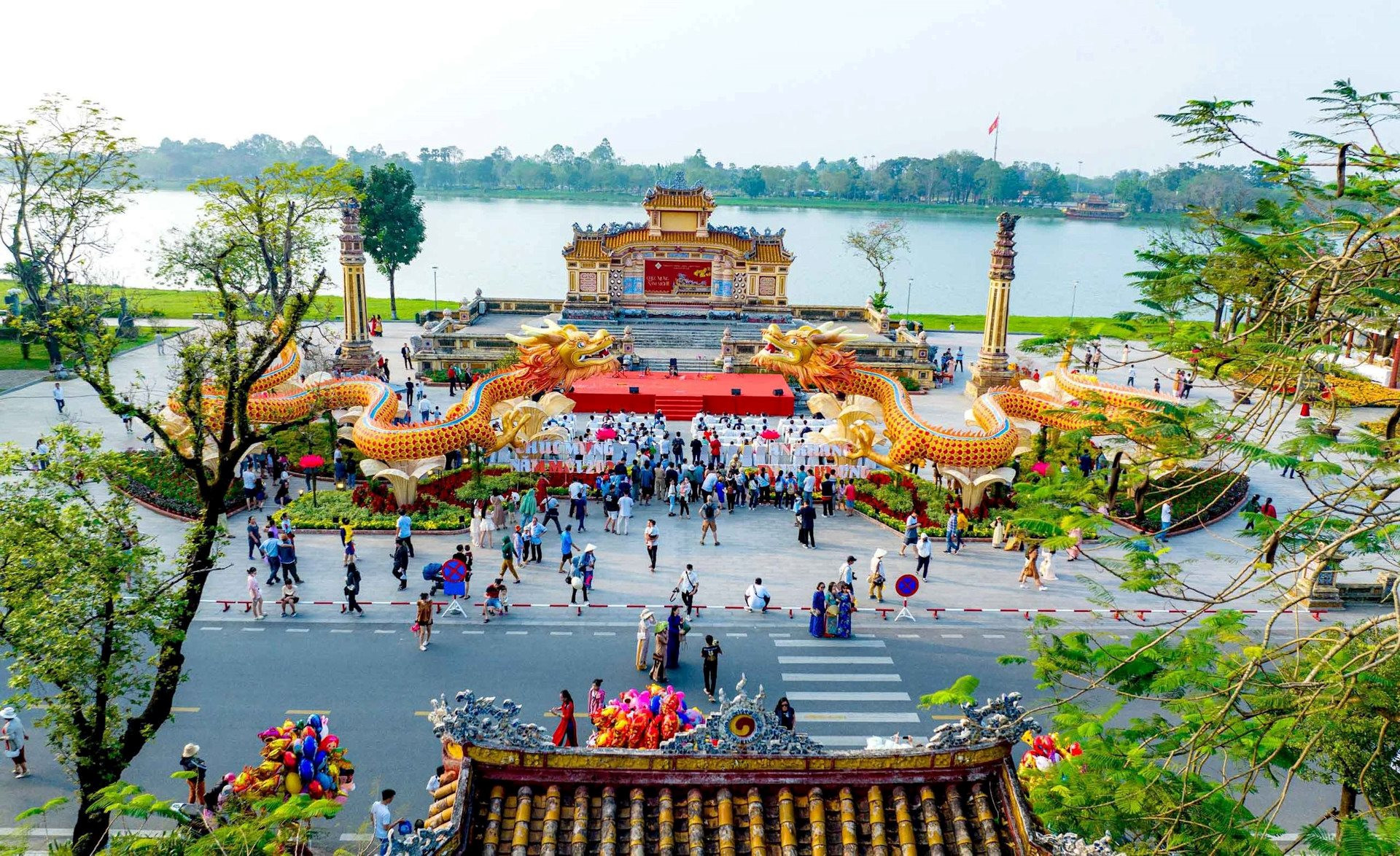 Du lịch Huế gây ấn tượng dịp đầu năm