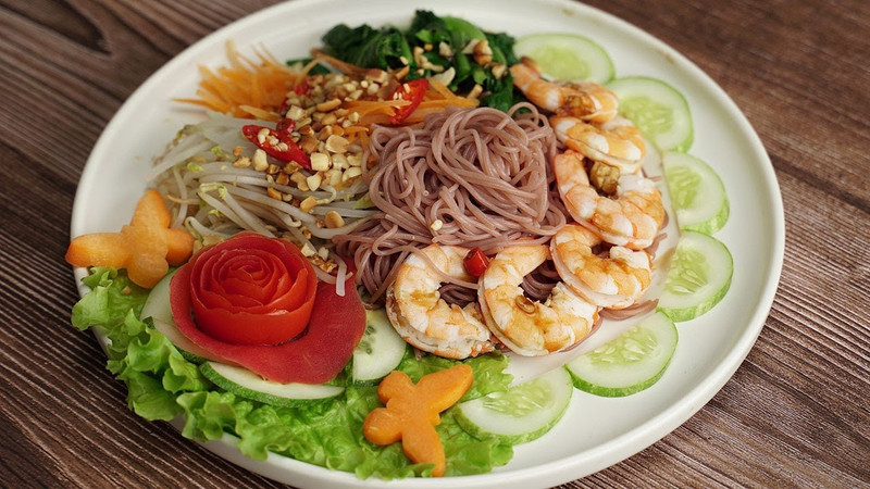 Thực đơn giảm cân với bún đơn giản, dễ dàng thực hiện tại nhà