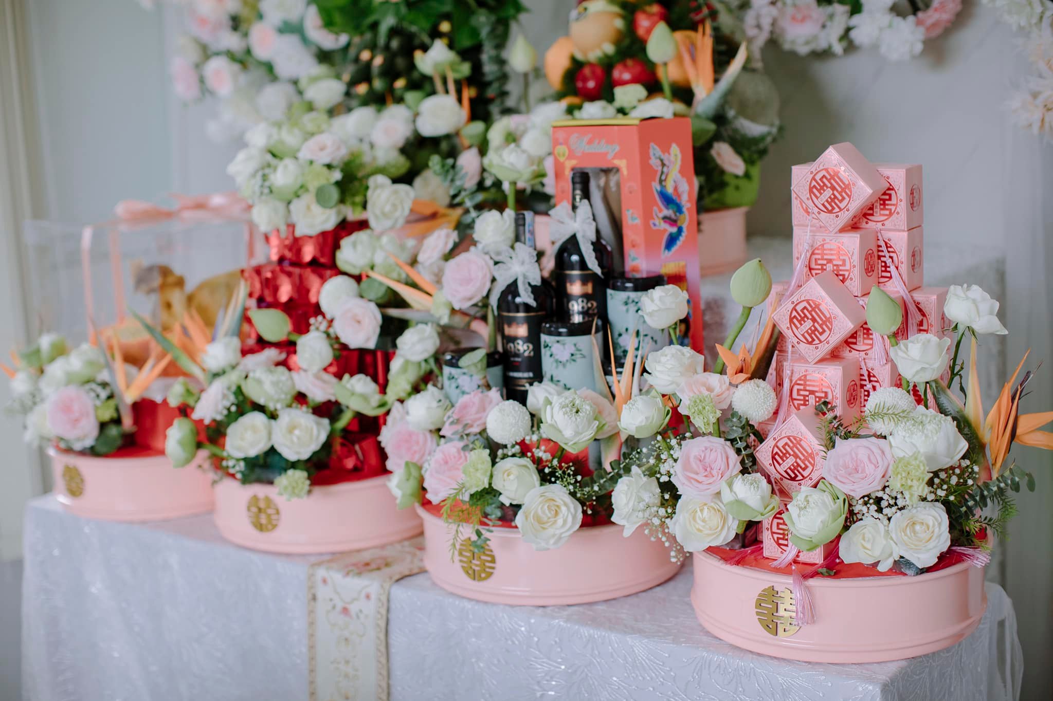 Hướng dẫn chi tiết cách sắp xếp sính lễ đám hỏi theo phong tục