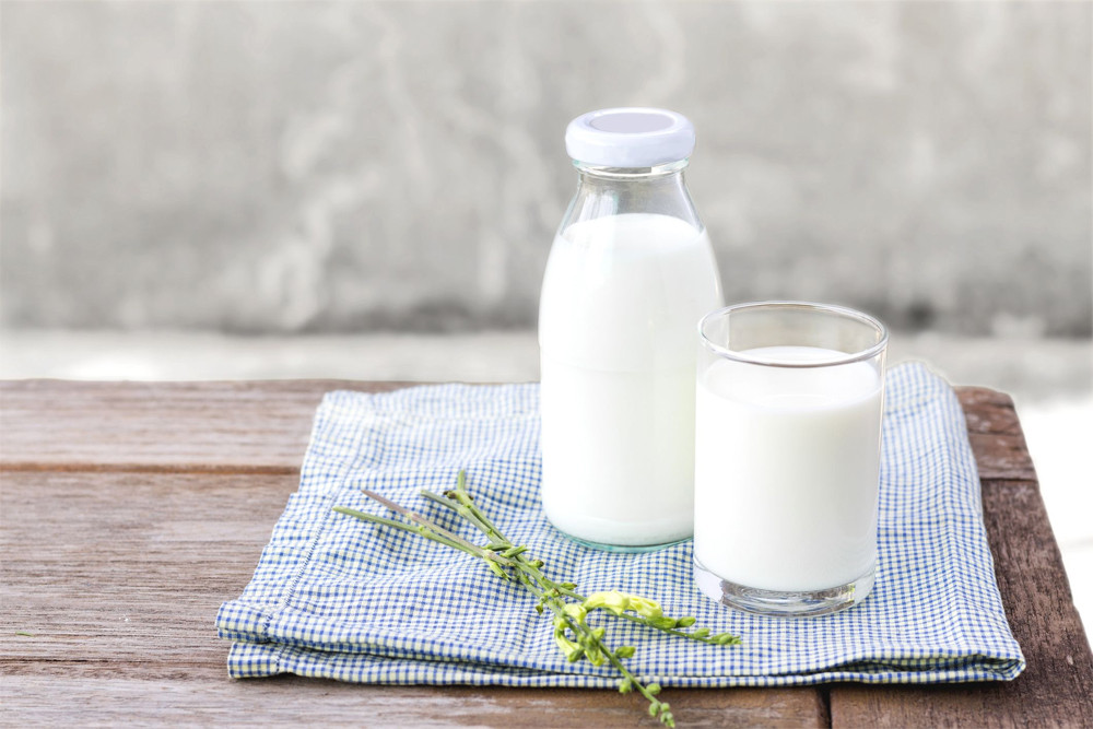 Tác dụng không ngờ của sữa với thận