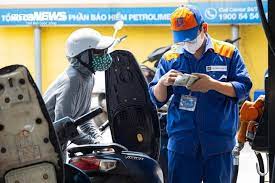 Giá xăng hôm nay có thể giảm hơn 1.000 đồng/lít