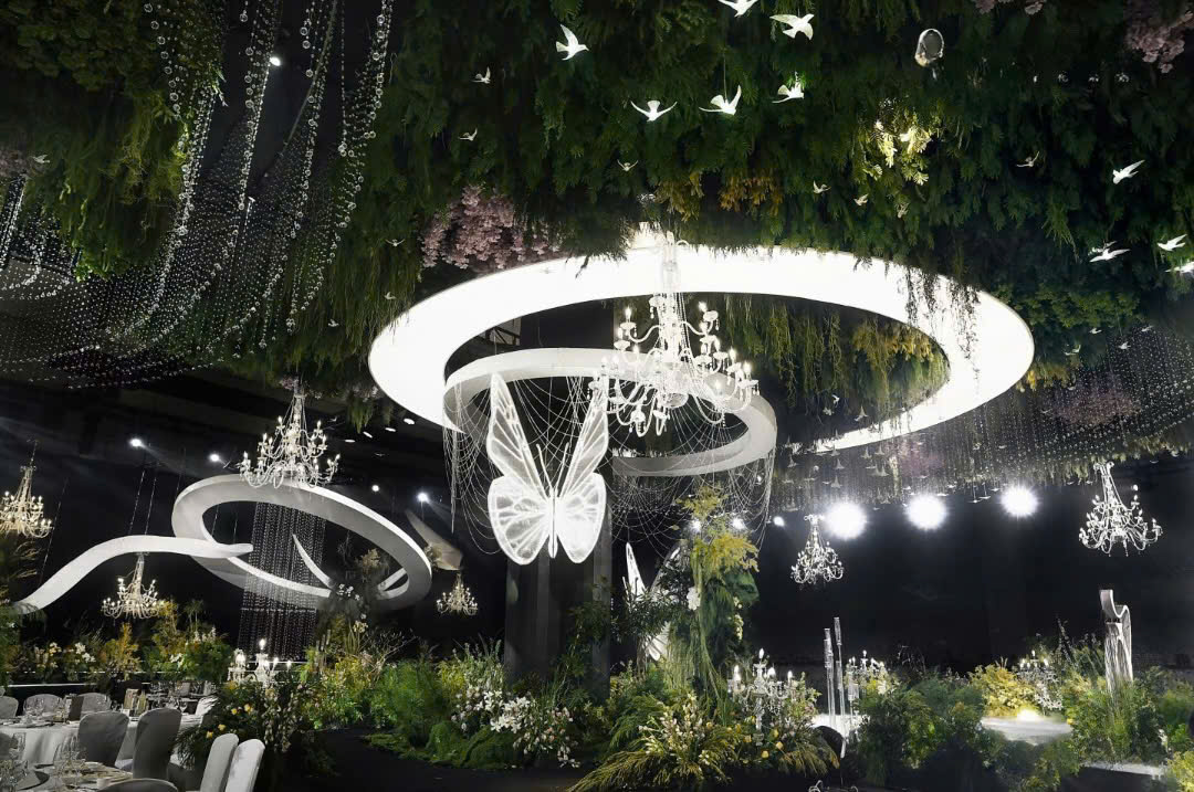 Tiệc Trọn Gói Tại Tư Gia Sang Trọng: Rạp Sự Kiện Máy Lạnh và Ẩm Thực Ngon Chuẩn Nhà Hàng