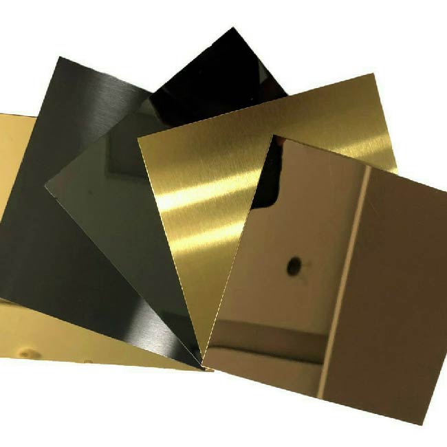 Tấm inox bóng gương - Sự lựa chọn đẳng cấp trang trí nội thất