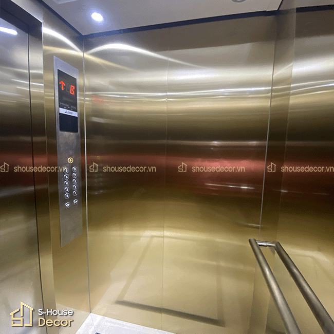 Cabin thang máy inox 304 – ánh kim sang trọng tại Đội Cấn