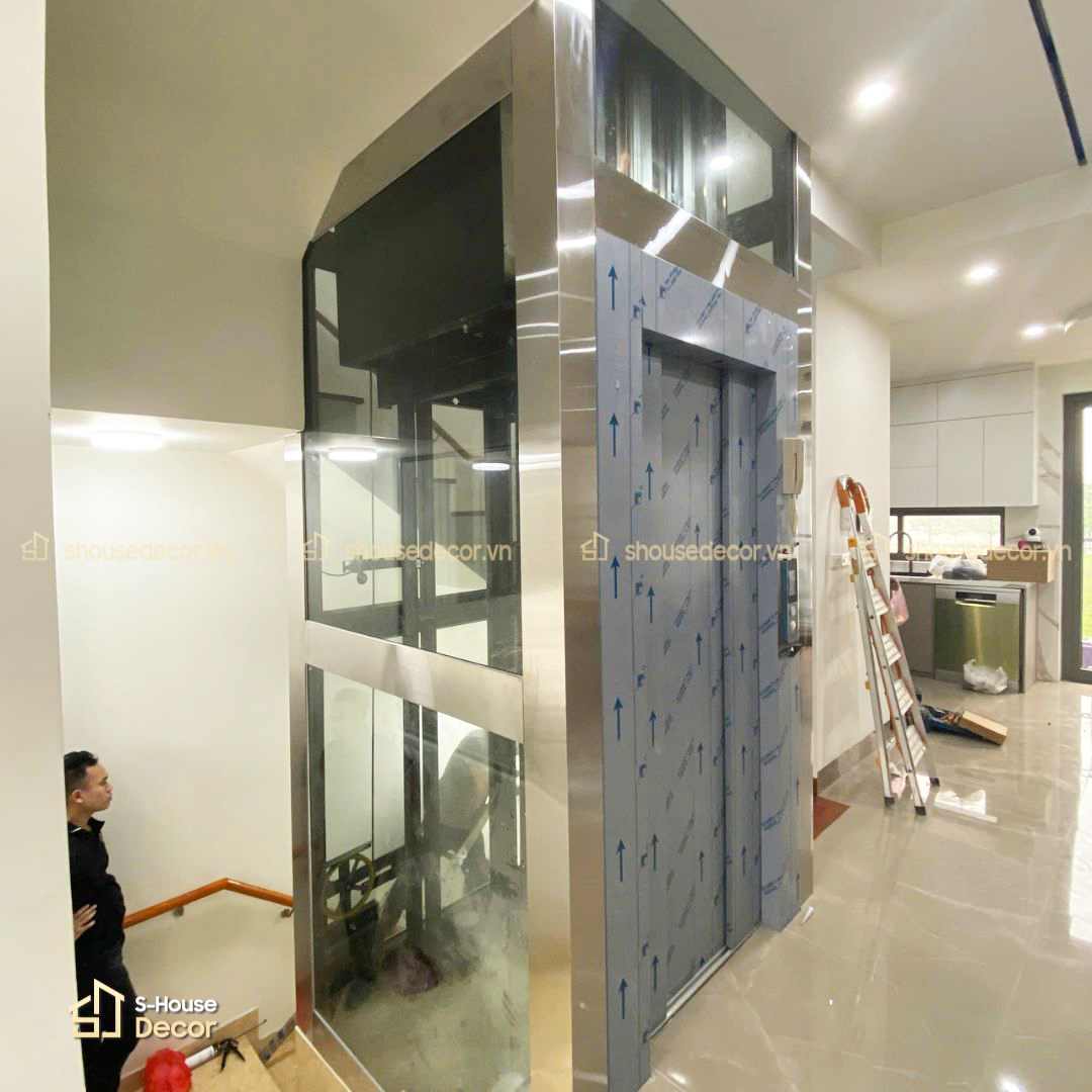 Gia công inox khung thép thang máy số lượng lớn tại Hà Nội