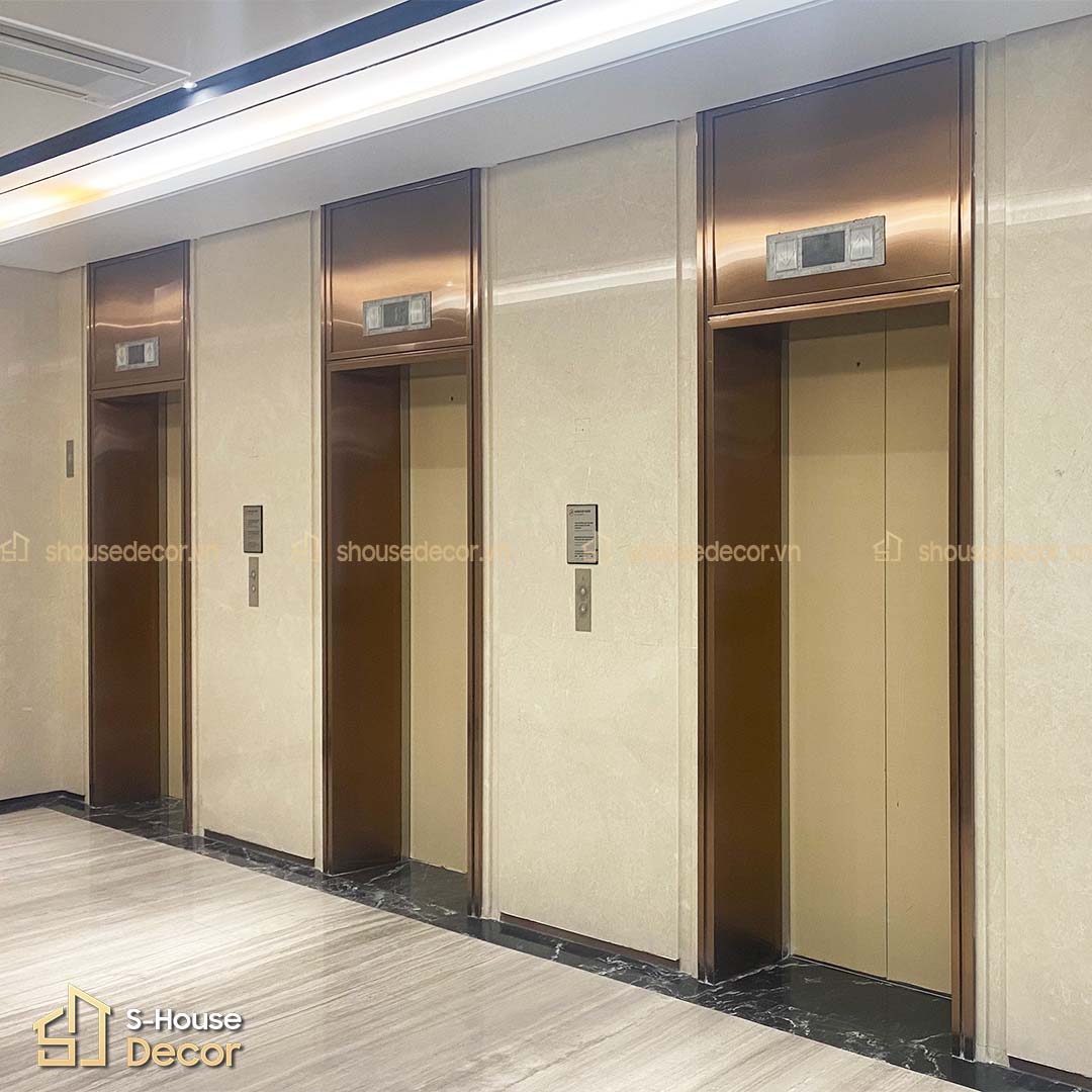 Ứng dụng của inox trong trang trí thang máy