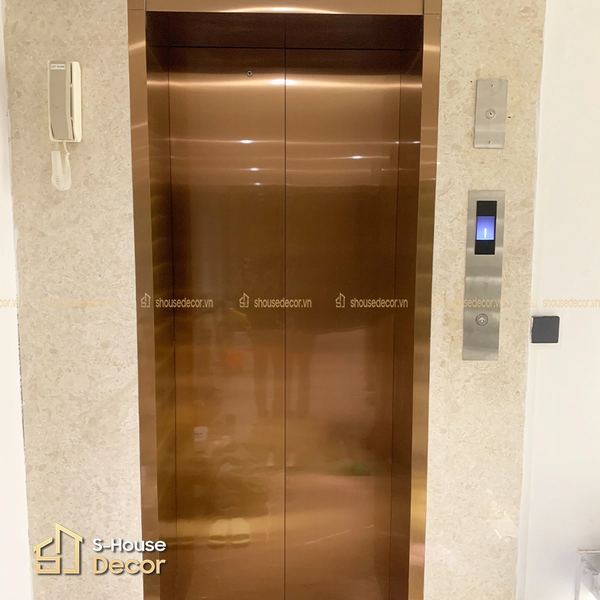 Hoàn thiện dự án trang trí inox thang máy tại Vệ Hồ