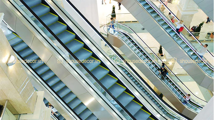 Ốp inox thang máy cuốn sang trọng, tinh tế, đa dạng mẫu mã lựa chọn