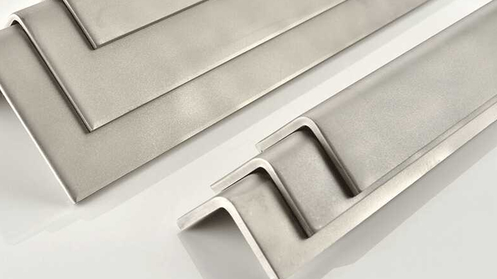 Thanh v inox 201 giá thành rẻ