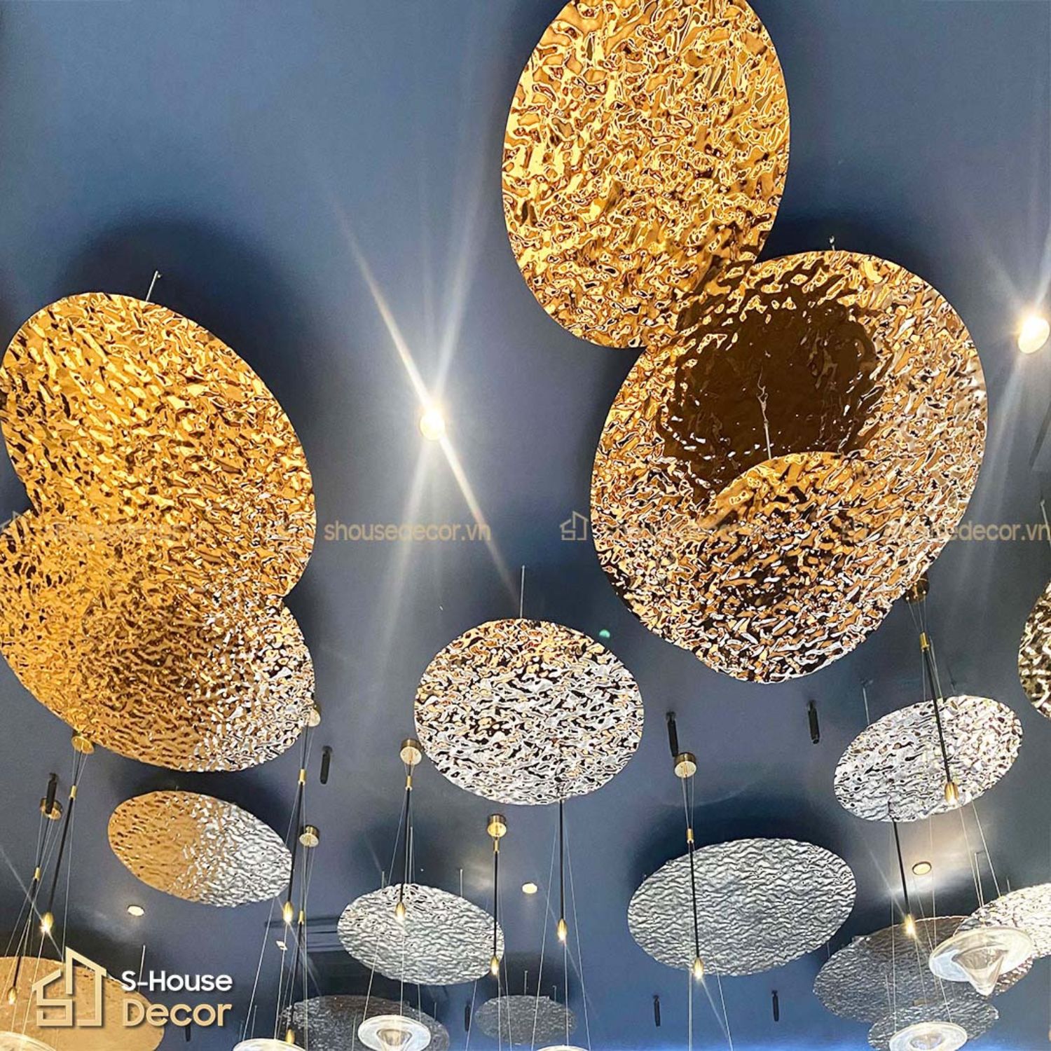 Công trình Trần inox sóng nước tại S-House Decor
