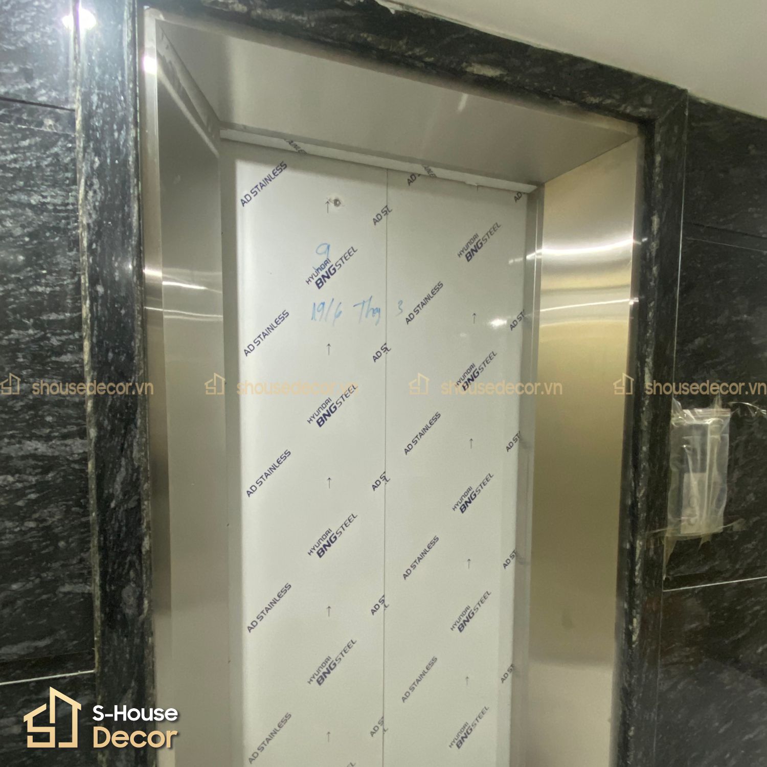 Hoàn thiện công trình Trang trí thang máy tại Bắc Ninh