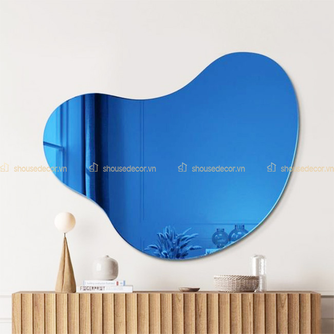 Trang trí nội thất bằng inox xanh dương gương nổi bật, thu hút
