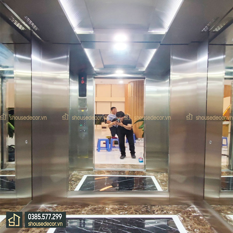 s-house-decor-chuyen-dung-inox-guong-tao-diem-nhan-cho-khong-gian-thang-may