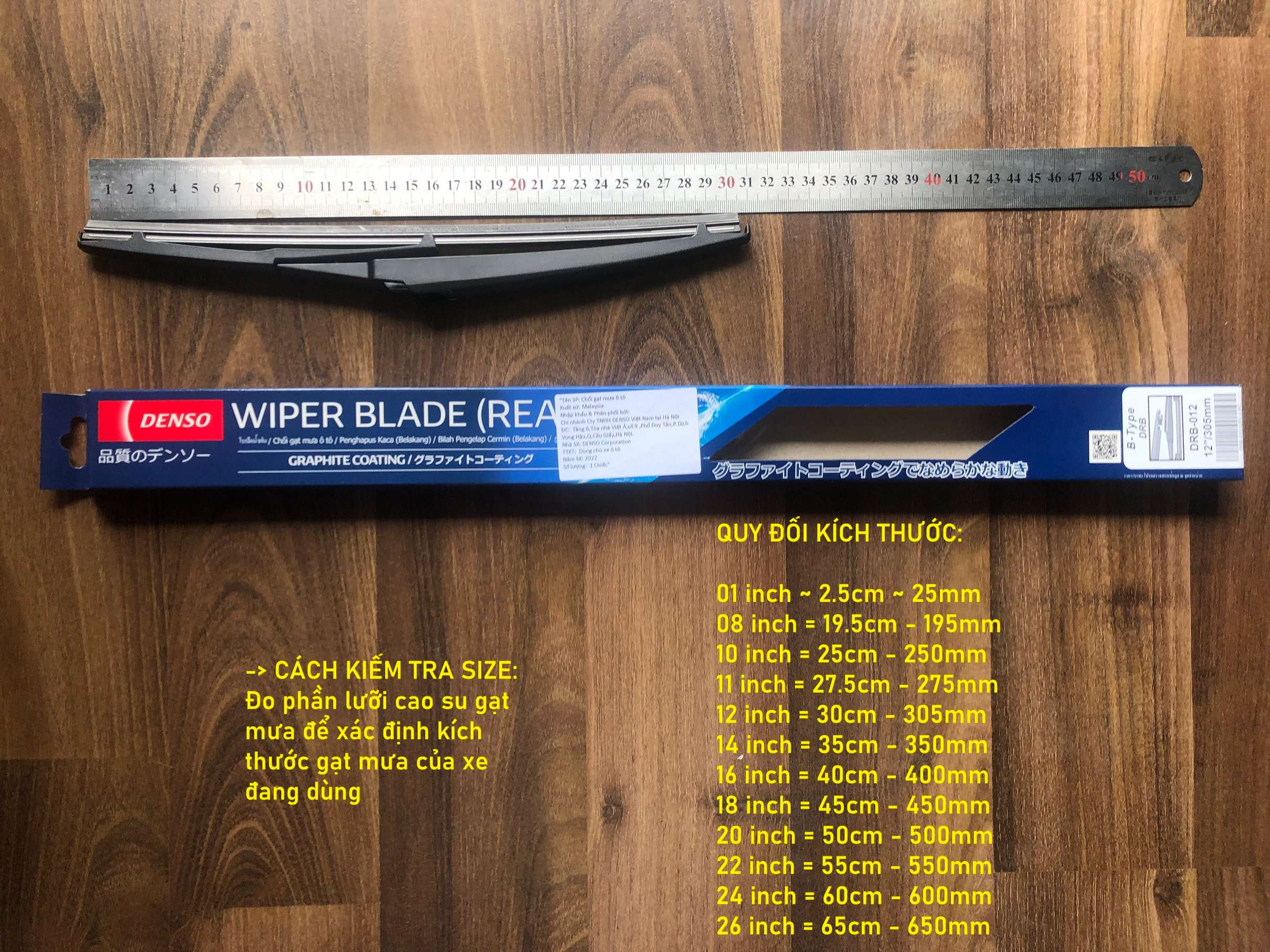 Gạt mưa sau Toyota Corolla Cross 2020-2022 Denso DRB cao cấp chính hãng 12inch 305mm