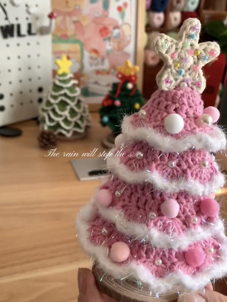 Gói Pompom Hạt Trang Trí