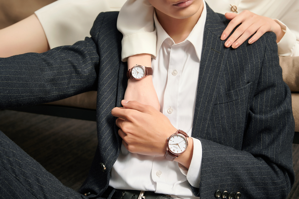 Combo Quà Tặng Đồng Hồ Nữ JA-1309LC Kèm Dây Mesh + Lắc Tay JSP078