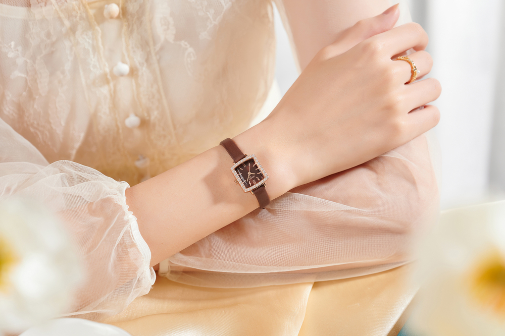 Đồng Hồ Julius JA-1426 Hàn Quốc Dây Da (3 màu)