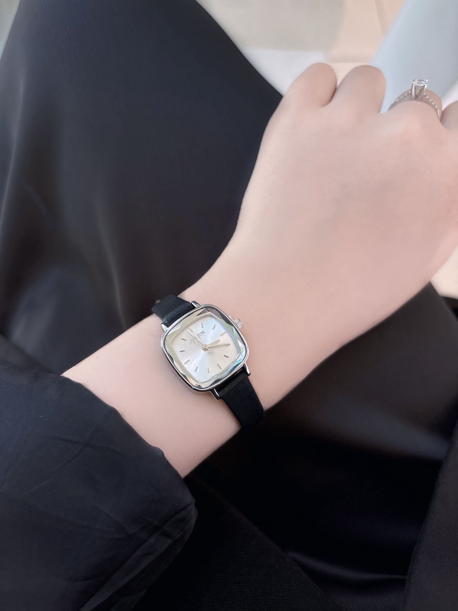 Đồng Hồ Nữ JA-1148F Julius Hàn Quốc Mặt Vuông (Đen)