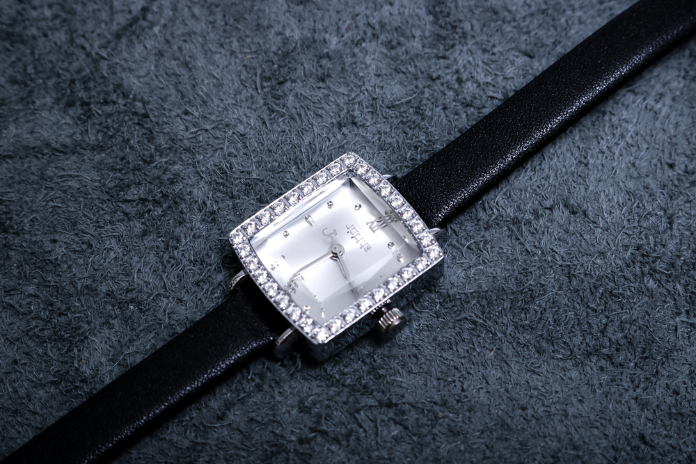 Đồng Hồ Julius JA-1426 Hàn Quốc Dây Da (3 màu)