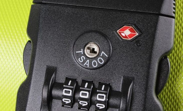 Khóa số TSA trên vali là gì? Vì sao nên mua vali trang bị khóa số TSA?