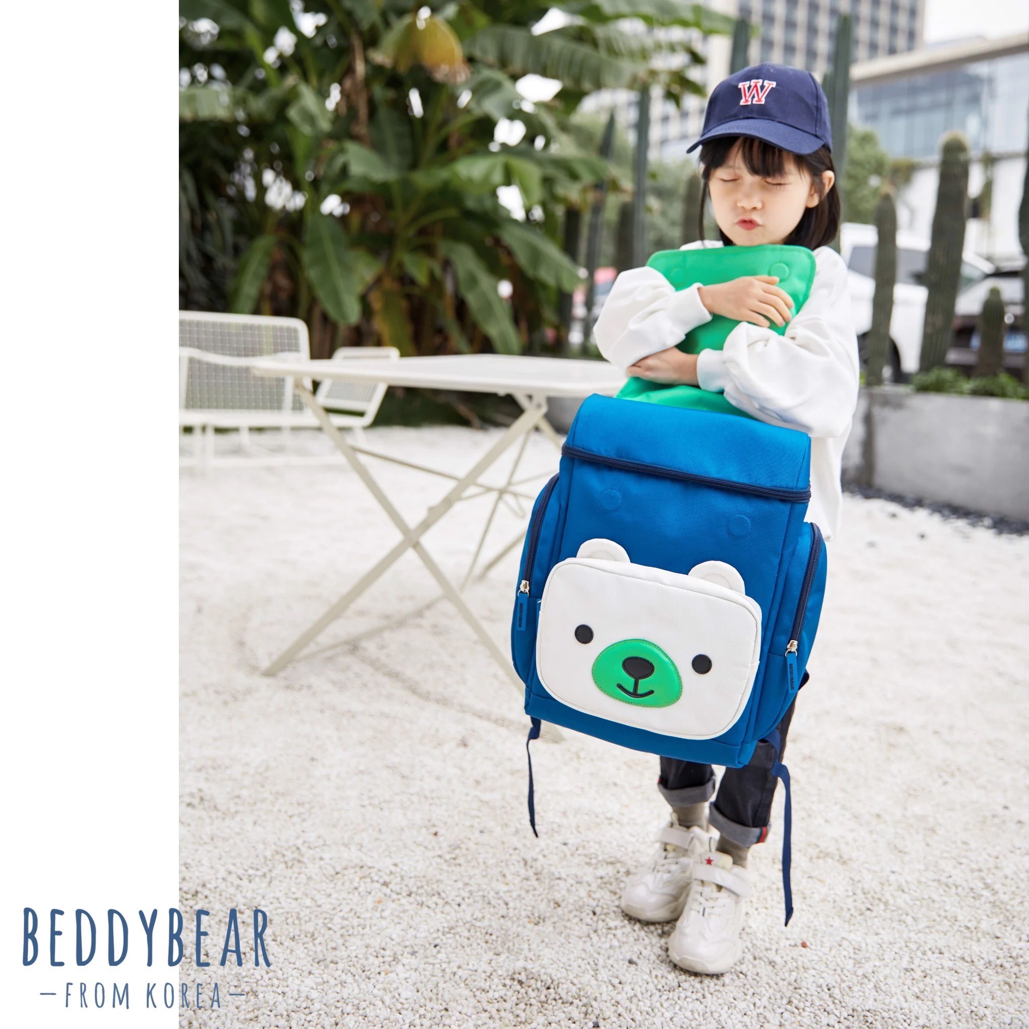 Balo Chống Gù BEDDYBEAR Cho Bé Tiểu Học Thỏ Pipi Màu Xanh Trắng XS-XANHTRANG