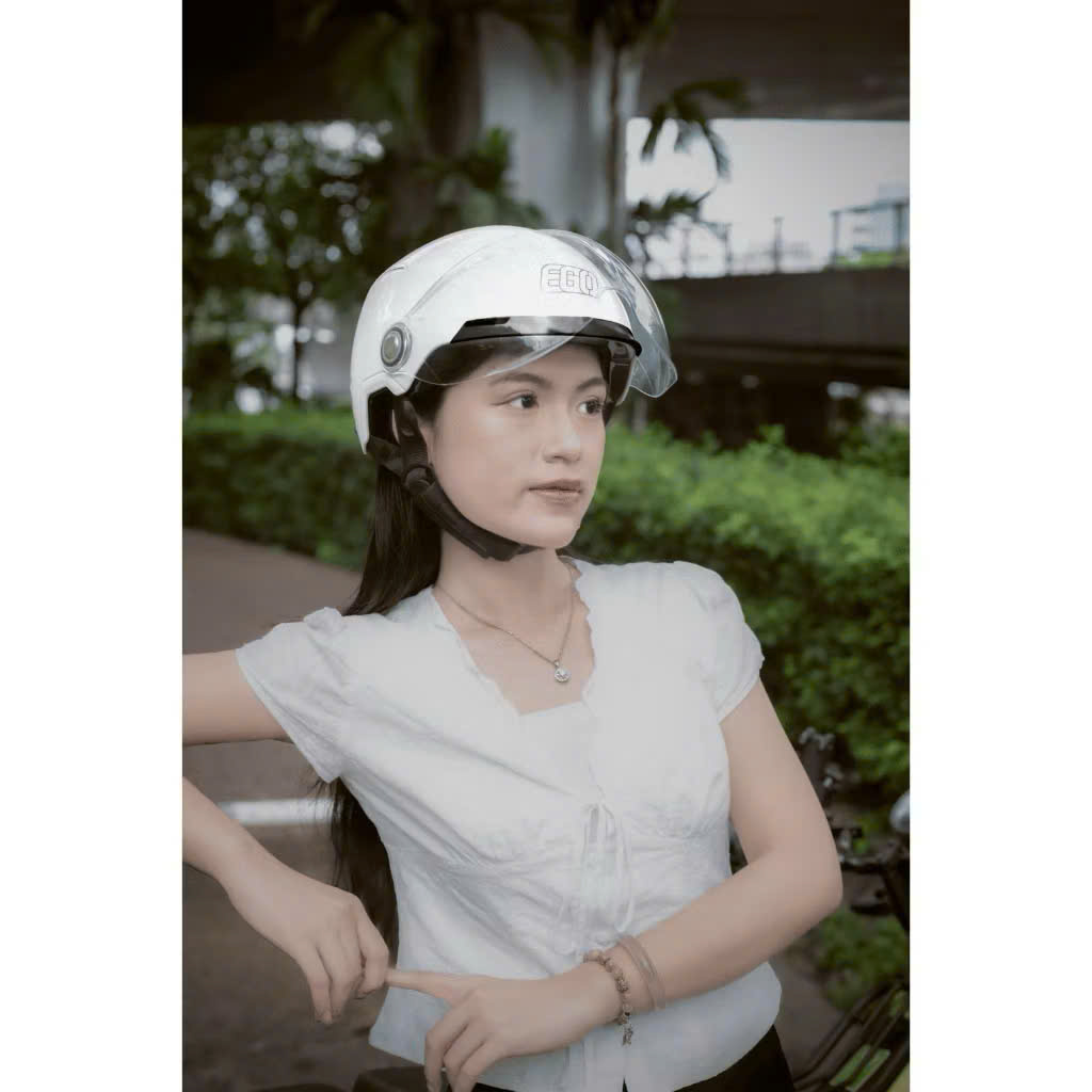 Mũ bảo hiểm 1/2 đầu EGO E-22 có kính - MBH nửa đầu cứng cáp, thoáng khí, có núm tăng chỉnh size linh hoạt