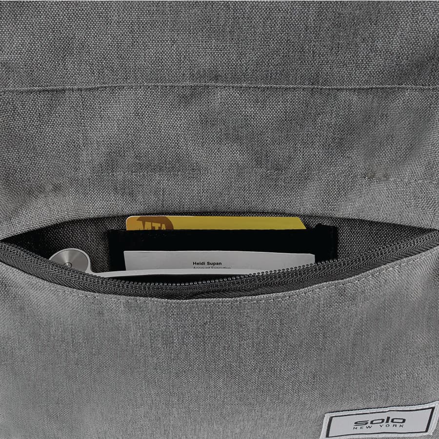 Balo Laptop 15.6 inch SOLO Re: cover UBN761-10