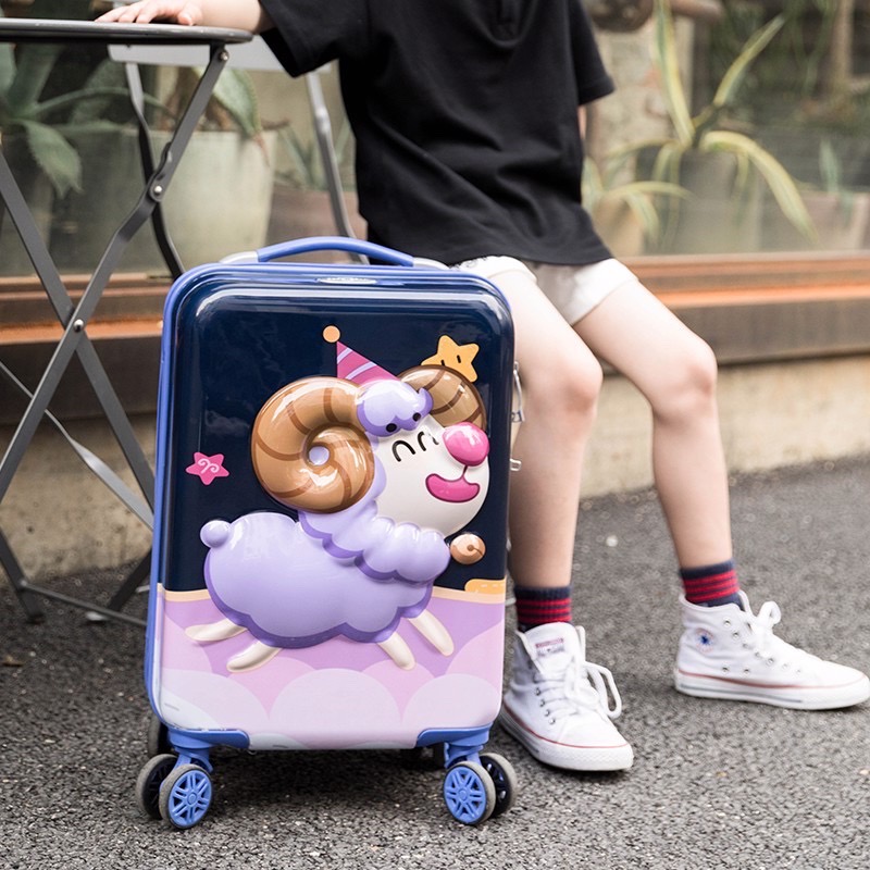 Vali Kéo Nhựa Cho Bé Size Xách Tay BEDDYBEAR In Hình Dập Nổi 3D Cừu 17 inch LV-CUU