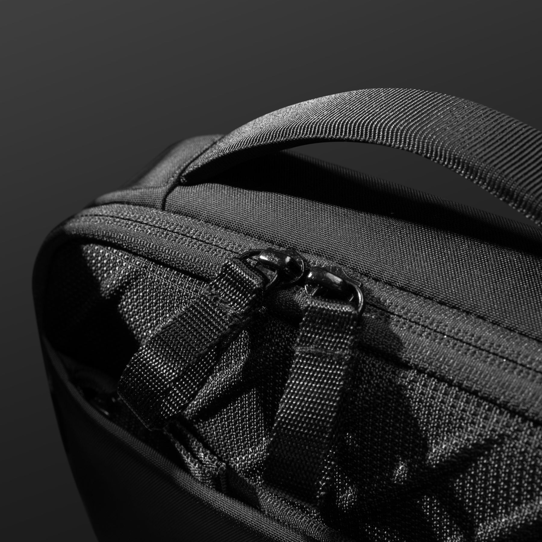 Túi đựng phụ kiện Luxury Tomtoc (USA) Voyage Pouch T29S1D1
