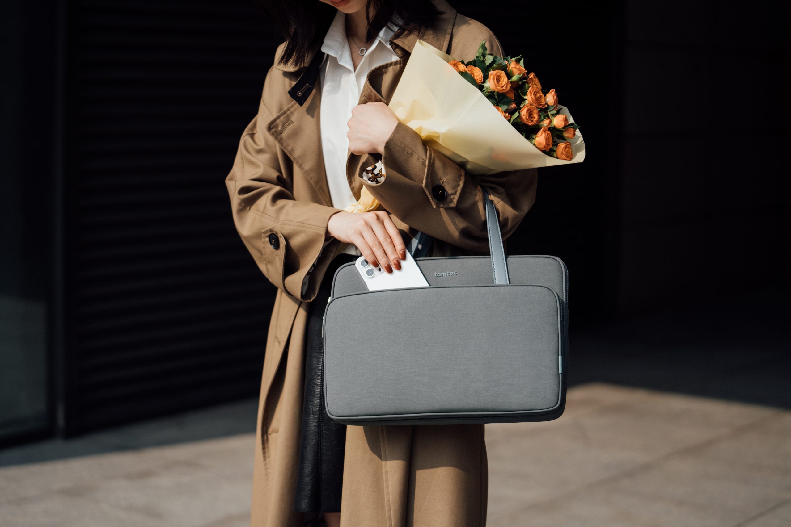 Túi Xách TOMTOC HER H21 / A11 Briefcase Premium Dành Cho Macbook 14 inch