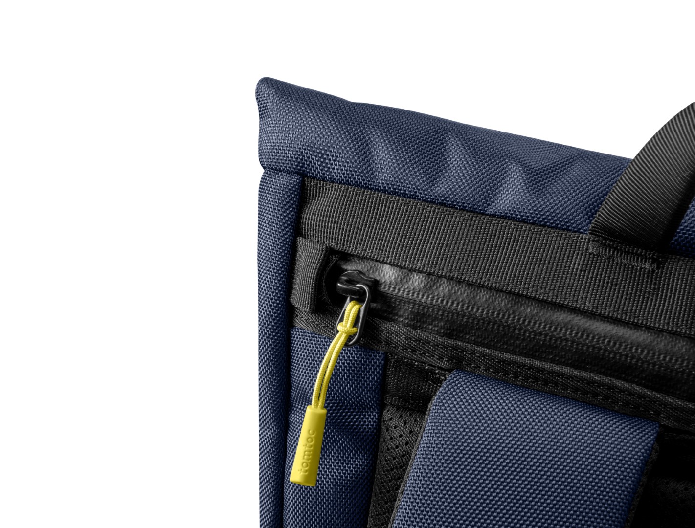 Balo Du Lịch Laptop 15.6 Inch TOMTOC DAYPACK T61 Dành Cho MacBook 16 Inch Sức Chứa 23L - tại Balonation.vn