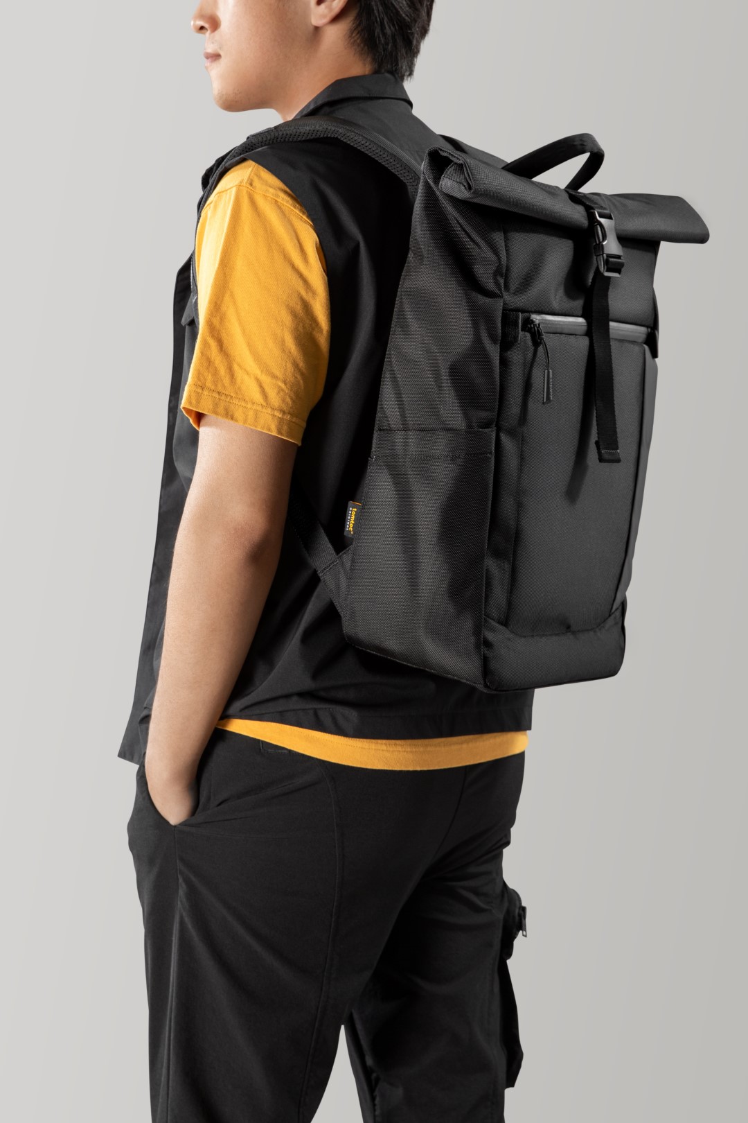 Balo Du Lịch Laptop 15.6 Inch TOMTOC DAYPACK T61 Dành Cho MacBook 16 Inch Sức Chứa 23L - tại Balonation.vn