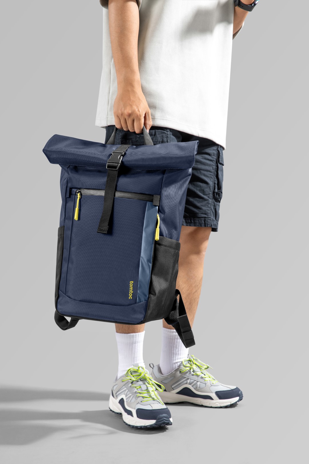 Balo Du Lịch Laptop 15.6 Inch TOMTOC DAYPACK T61 Dành Cho MacBook 16 Inch Sức Chứa 23L - tại Balonation.vn