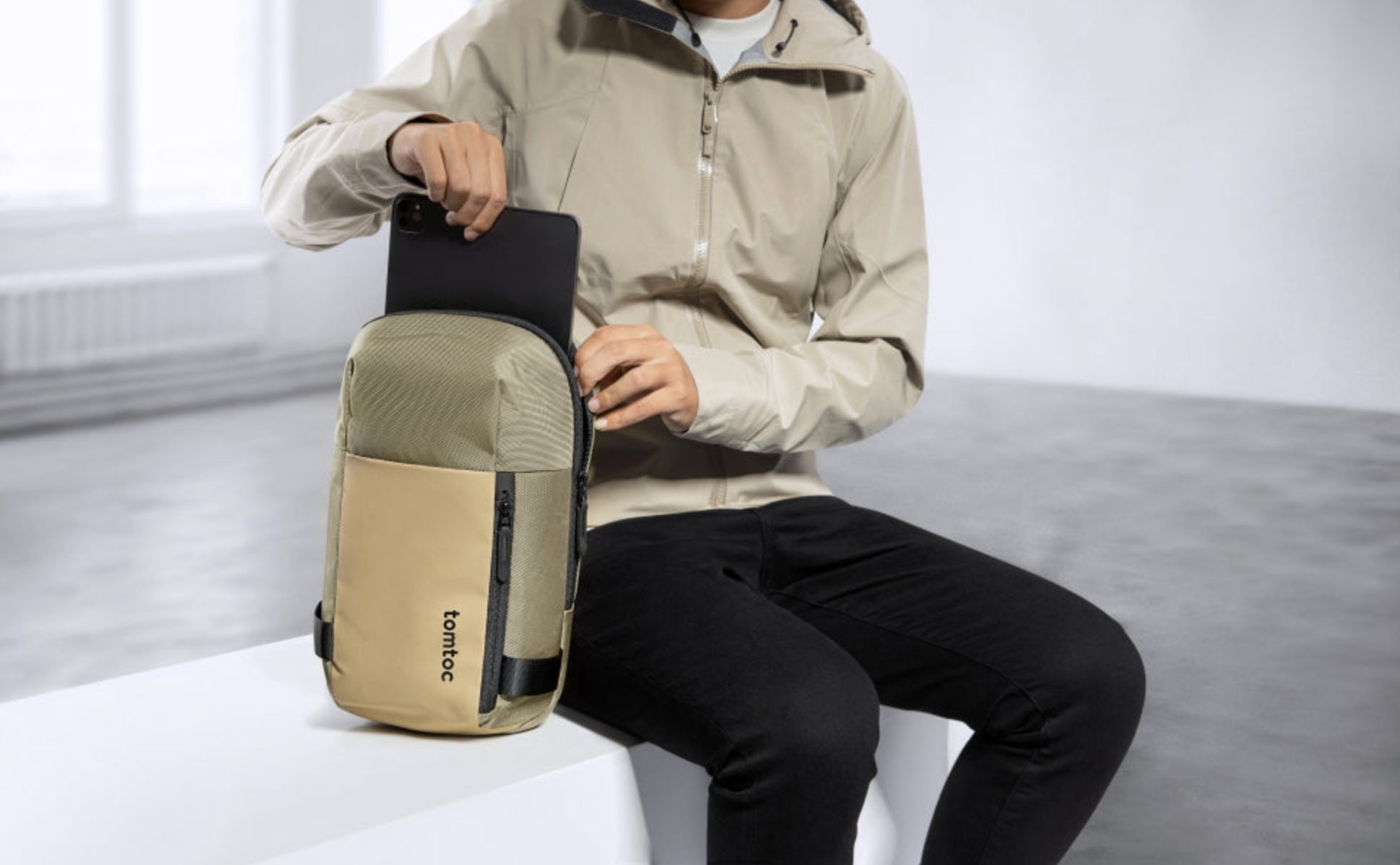 Túi Đeo Chéo Đa Năng TOMTOC Croxbody EDC Sling Bag 11 inch Black A54-A1D1 / Khaki A54-A1K1