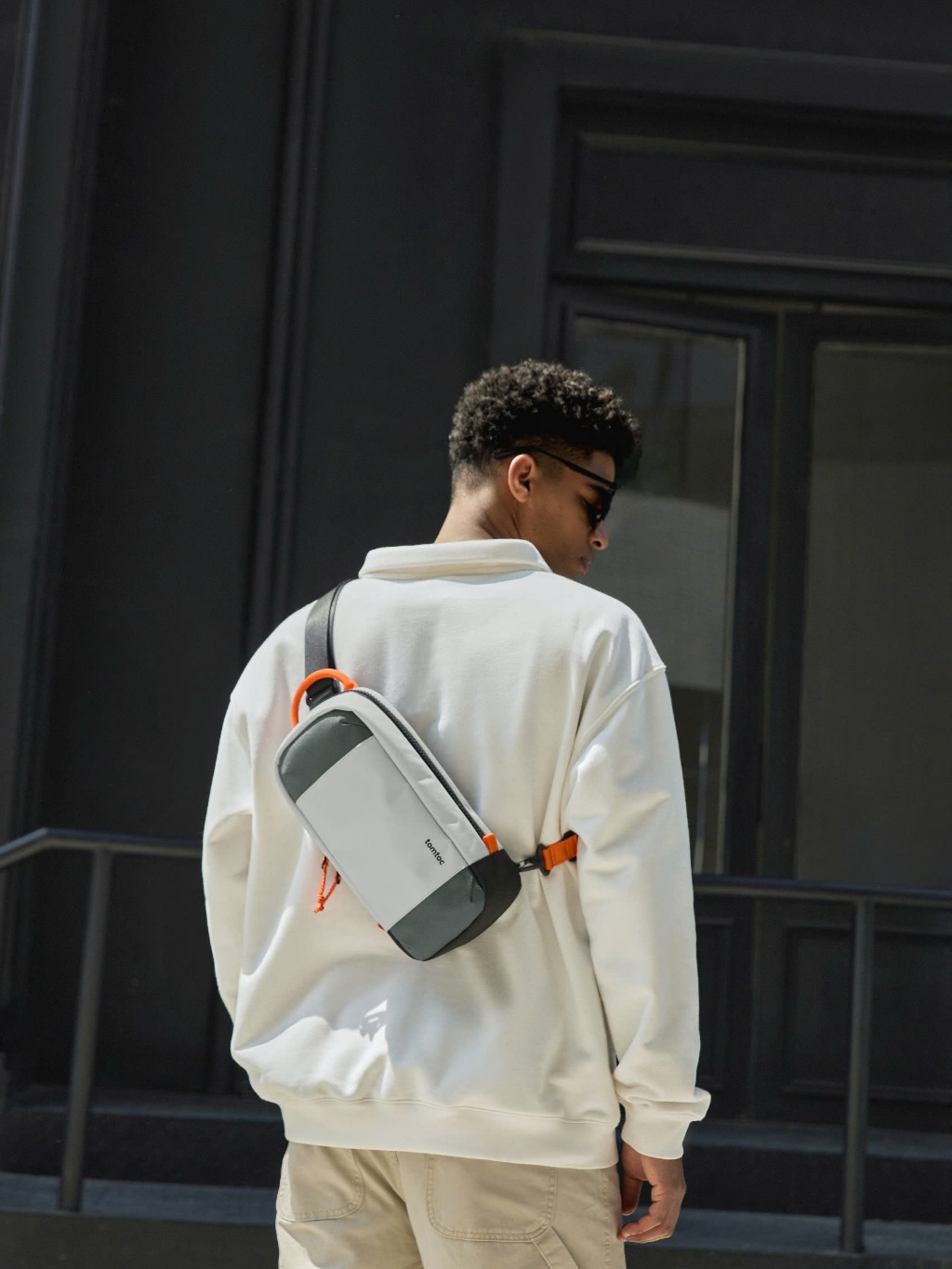 Túi đeo chéo Tomtoc (USA) Nintendo Switch 2 GameOn Travel Bag G49S1 - BH Cao Cấp 1 Đổi 1