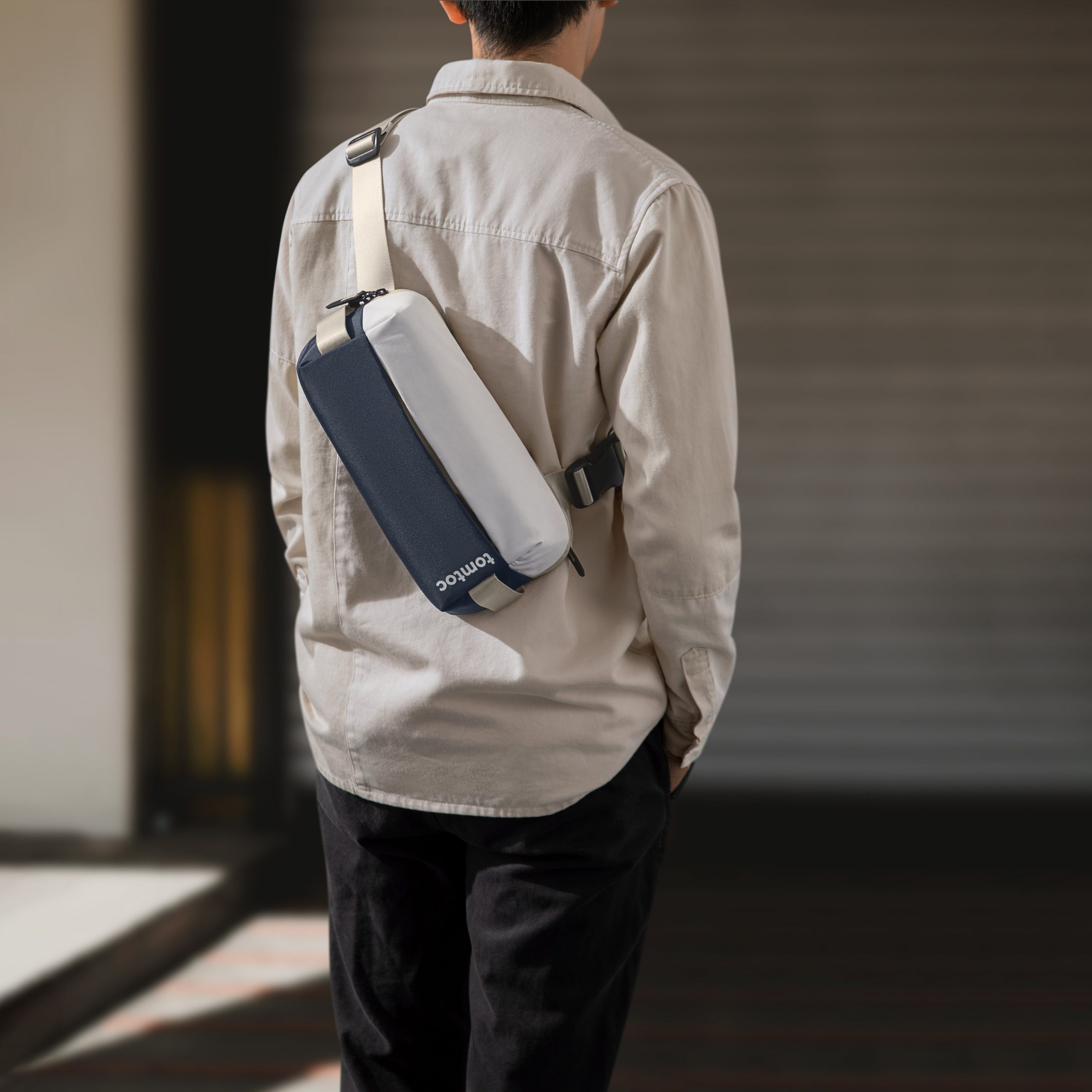 Túi Đeo Chéo TOMTOC Sling Bag S inky Blue 8.3" T21S1B1