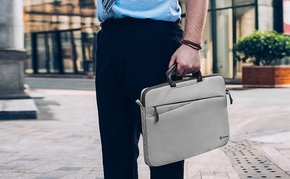 Túi Xách Laptop / Đeo Vai Chống Sốc TOMTOC Messenger Bags For Macbook 13 inch / 14 inch A45-C01