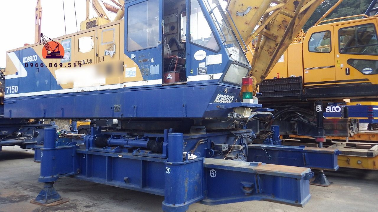 Xe cẩu bánh xích 150 tấn Kobelco 7150 (1993) nhập khẩu từ Nhật Bản