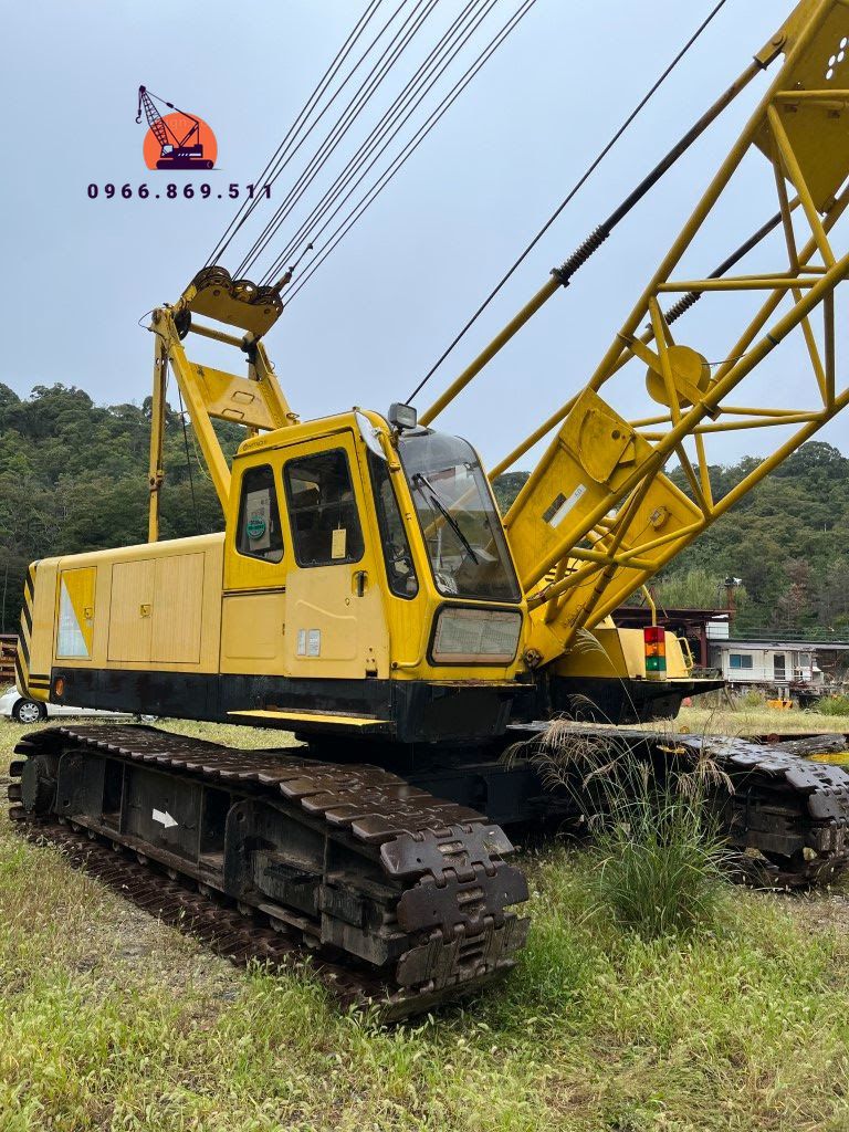 Xe cẩu bánh xích 50 tấn Hitachi CX500 (1994) nhập khẩu Nhật Bản