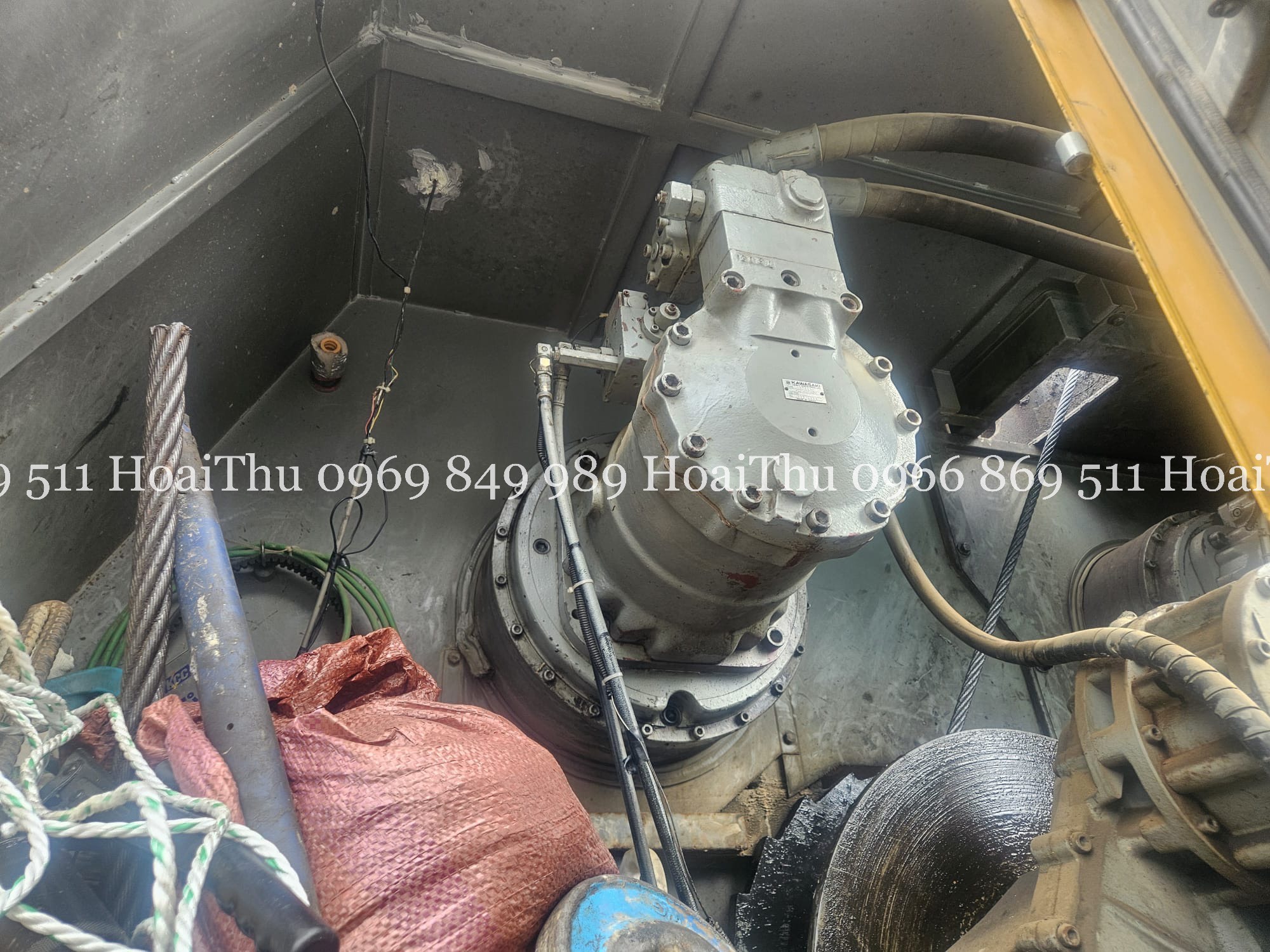 Xe cẩu bánh xích 80 tấn Kobelco 7080 (1995) nhập khẩu từ Hàn Quốc