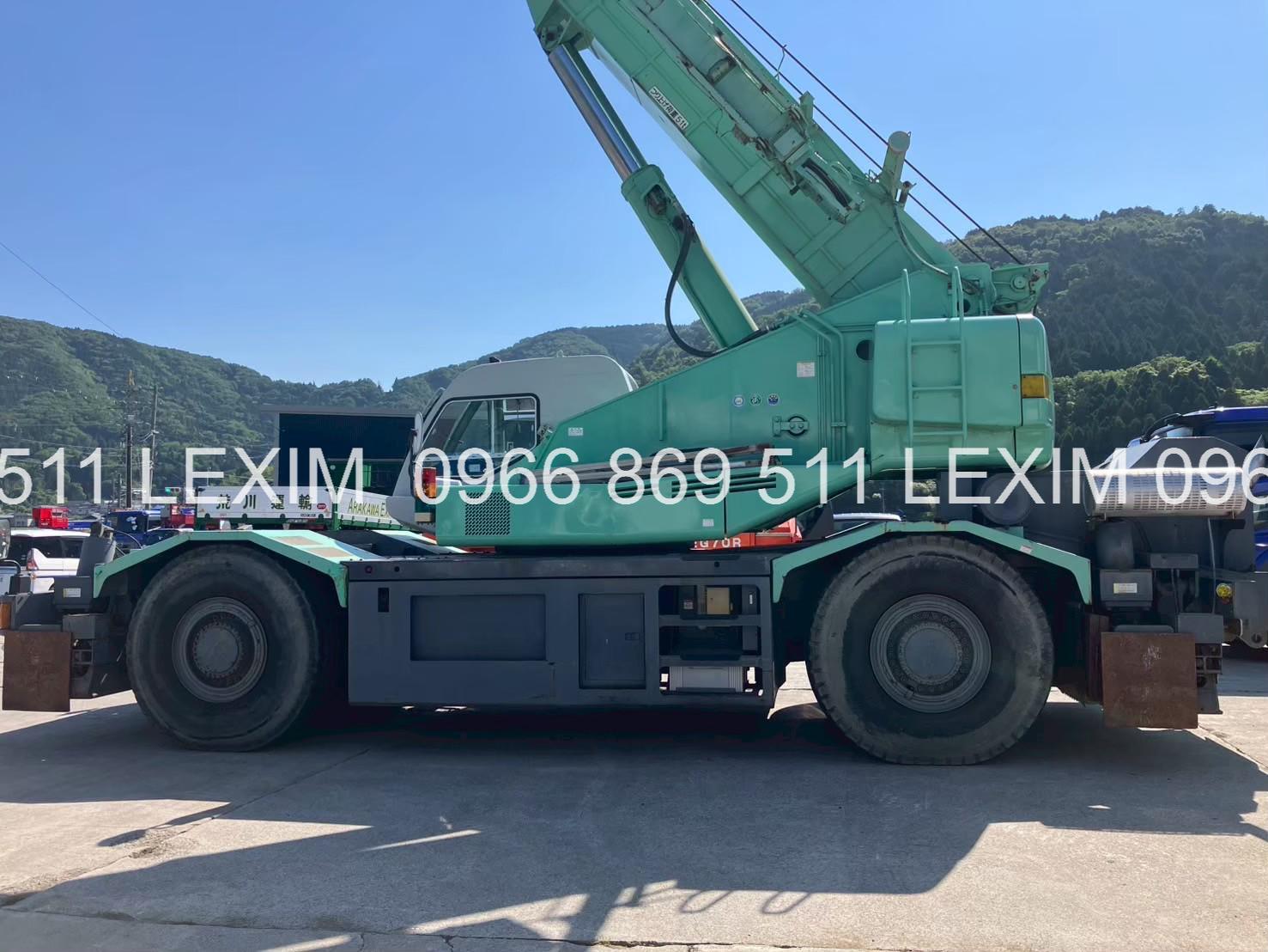 Xe cẩu bánh lốp 51 tấn Kobelco RK500 (1997) nhập khẩu từ Nhật Bản