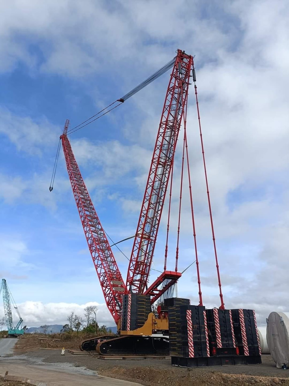 Xe cẩu bánh xích 800 tấn Sany SCC8000A