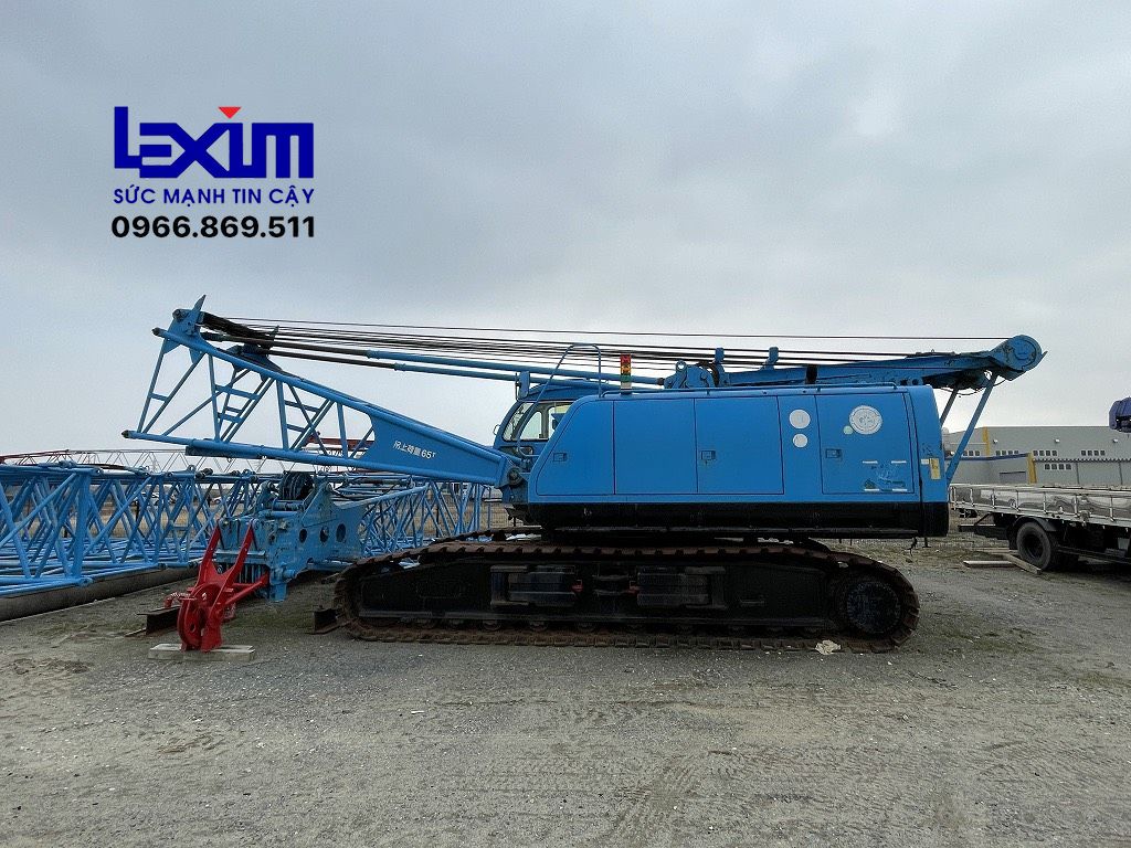 Xe cẩu bánh xích 65 tấn Kobelco 7065-2 (1997) nhập khẩu từ Nhật Bản
