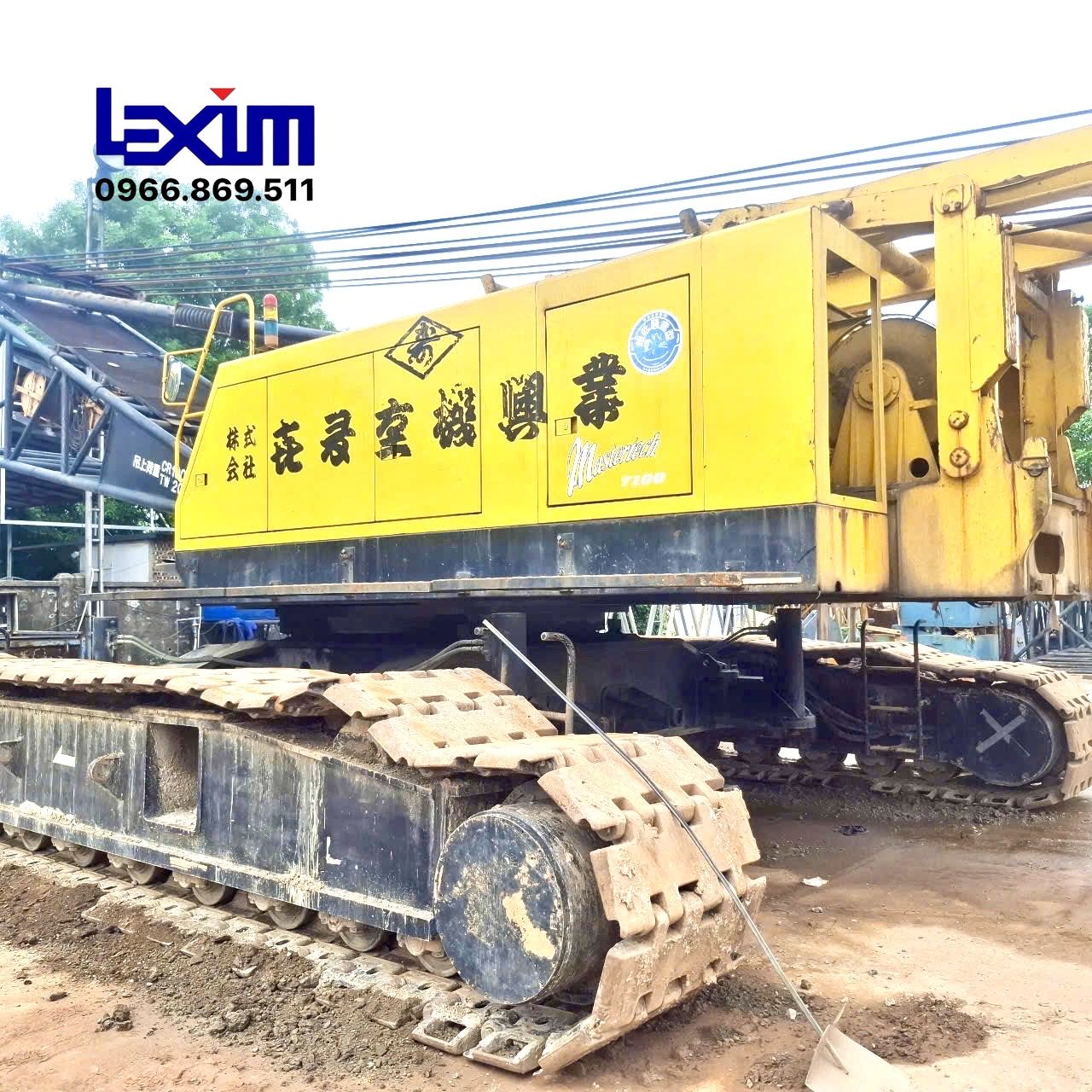 Xe cẩu bánh xích 100 tấn Kobelco 7100 - 010