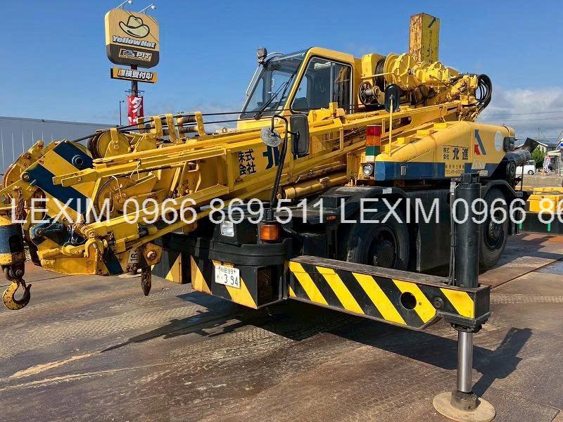 Xe cẩu bánh lốp 16 tấn Kobelco RK160-2 (1995) nhập khẩu từ Nhật Bản