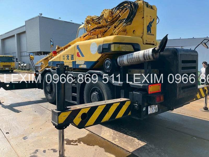 Xe cẩu bánh lốp 16 tấn Kobelco RK160-2 (1995) nhập khẩu từ Nhật Bản