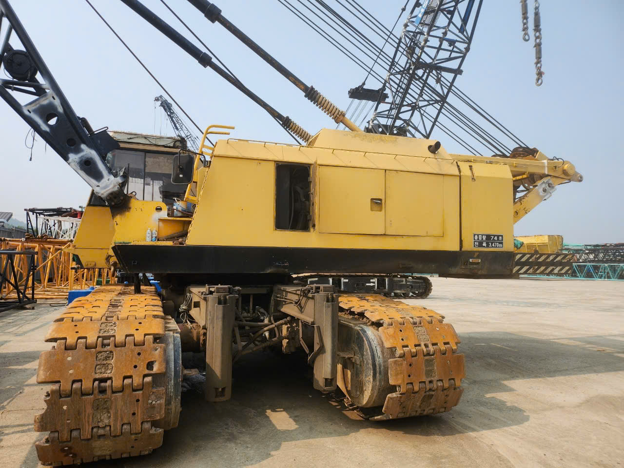 Xe cẩu bánh xích 80 tấn Sumitomo SC800 (1994) nhập khẩu từ Hàn Quốc