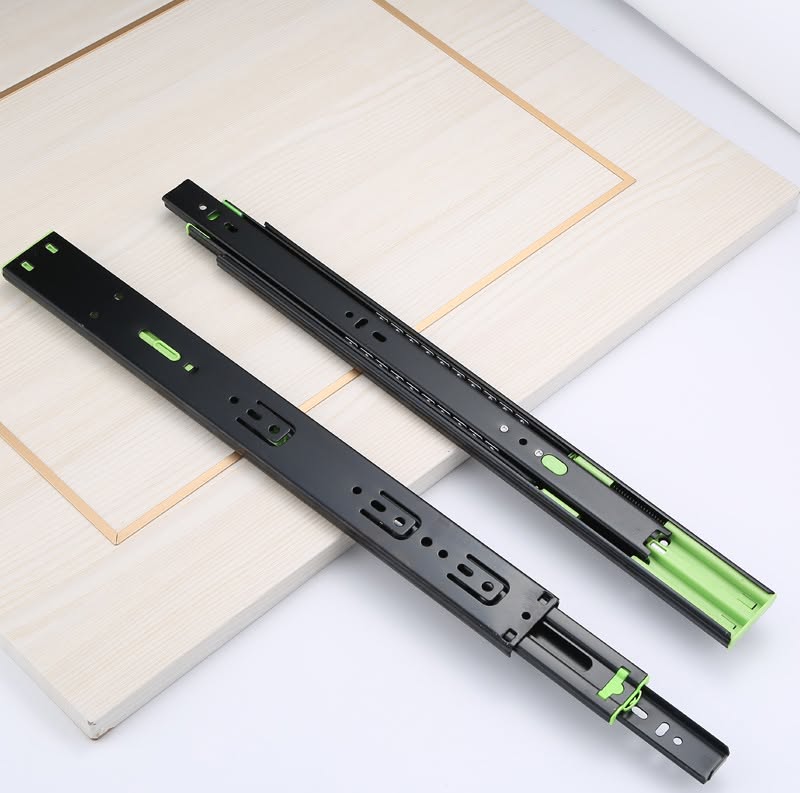 Ray trượt giảm chấn