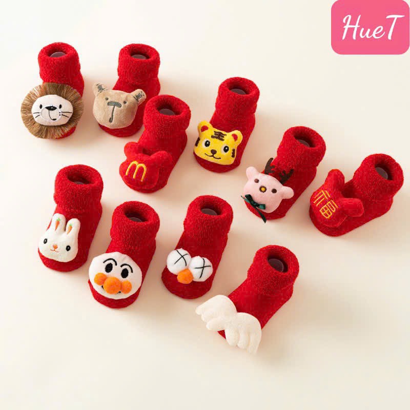Tất đỏ đầu thú lót lông cho bé