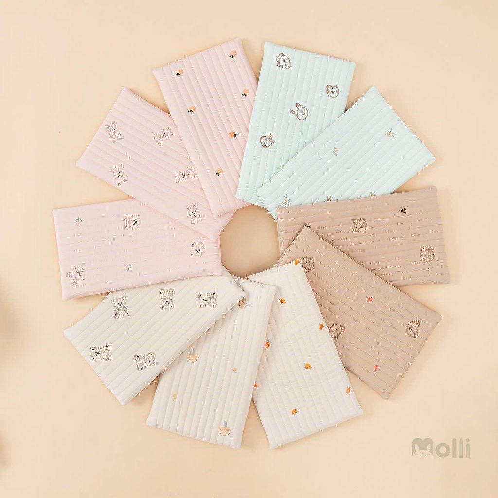 Gối cao su non cao cấp, hình thêu, thoáng khí cho bé kích thước 22x38cm